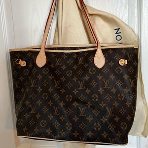 Louis Vuitton Purse
